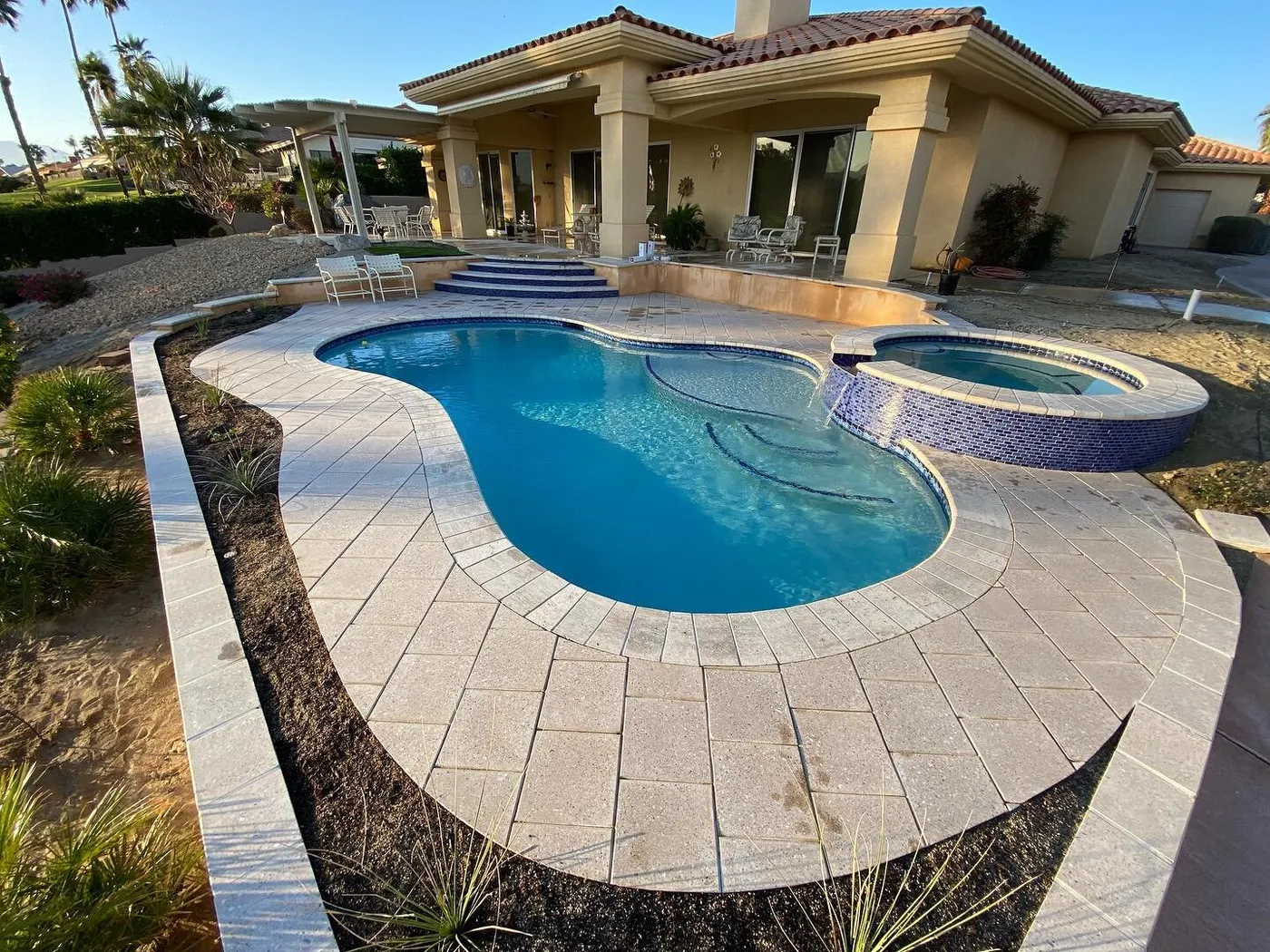 Custom Pools services in Coachella, California - Vacation Pools Inc