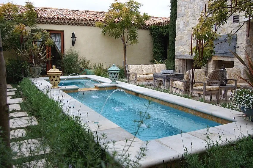 Infinity Pools services in Palm Springs, California - Vacation Pools Inc