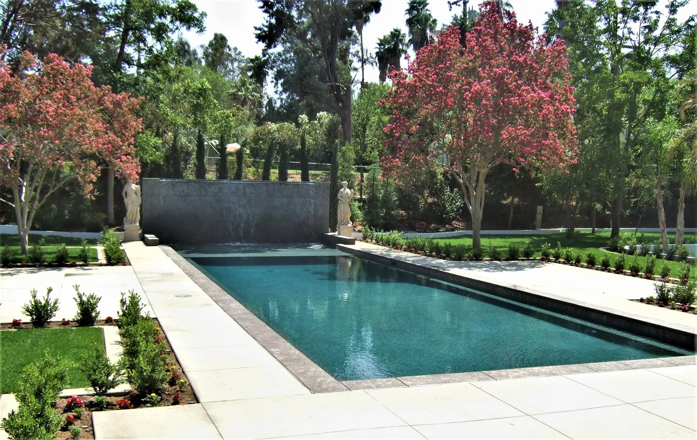 Pool Repair services in La Quinta, California - Vacation Pools Inc